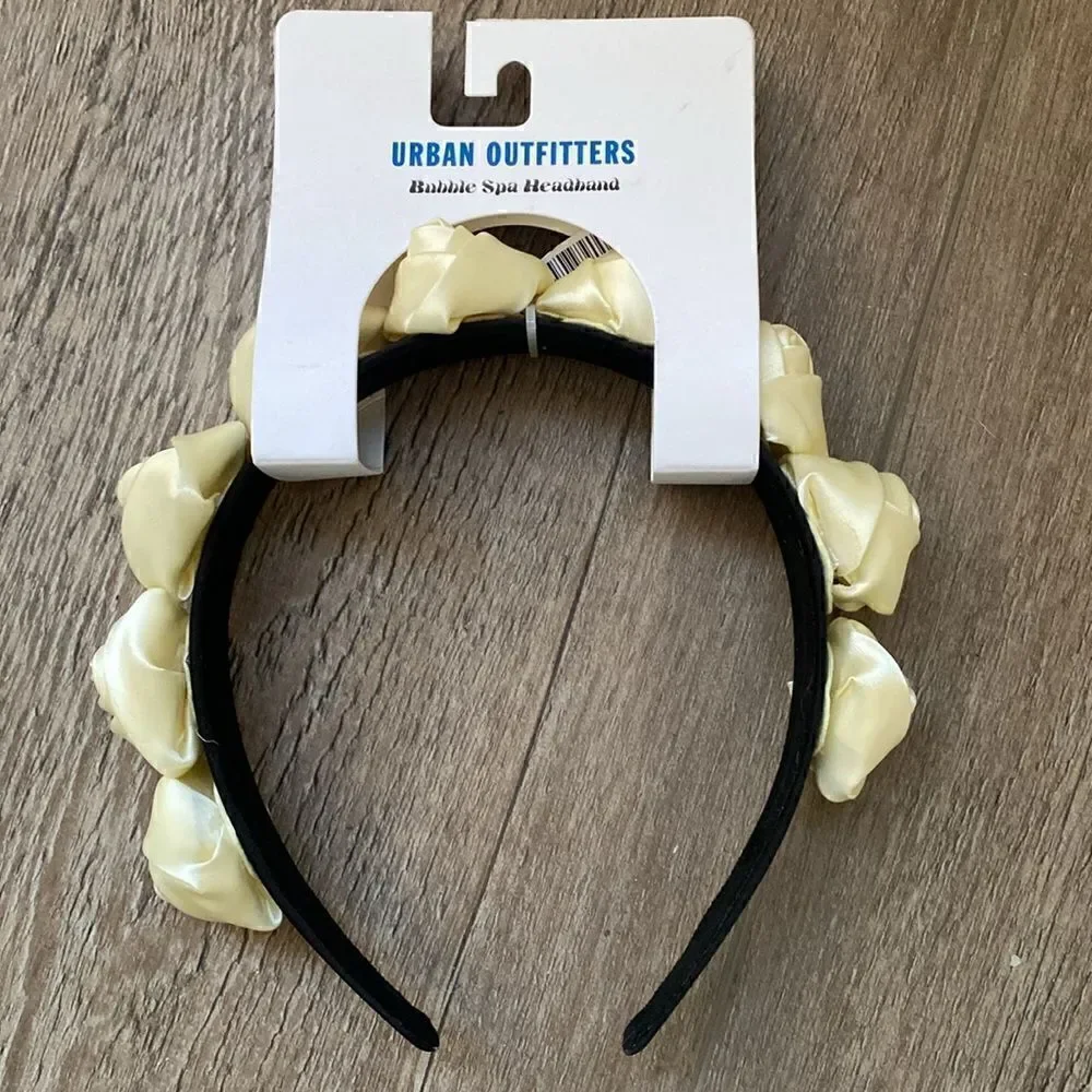 Urban Outfitters Rosette Bubble Spa Headband Black w Ivory Roses